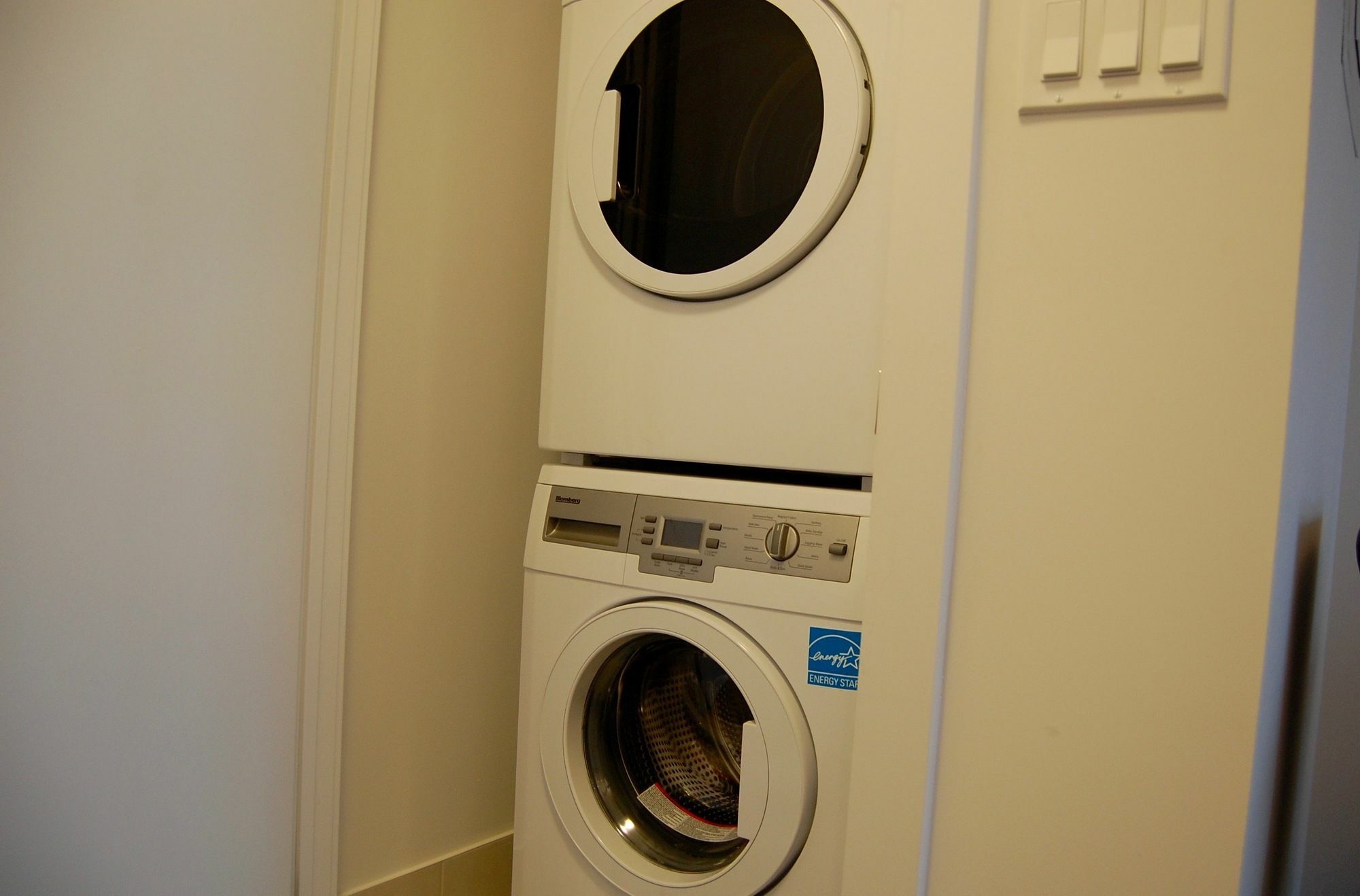 Shops At Don Mills Furnished Apartments Toronto Extérieur photo